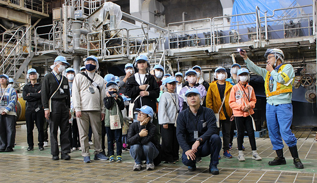 morikami_04_白老_マシン見学620×350px