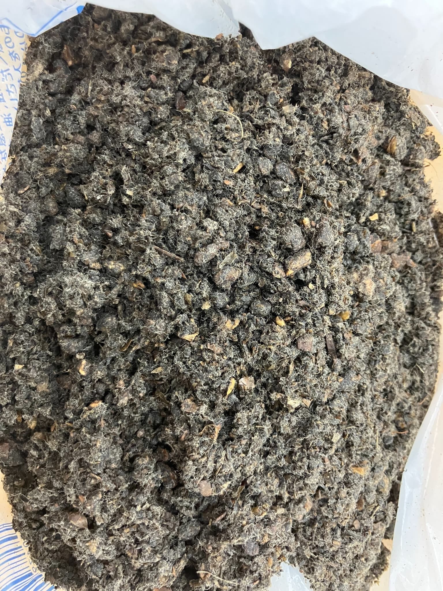 製品名の由縁たる黒